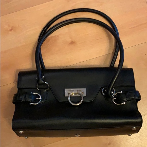 Salvatore Ferragamo Handbags - Authentic Salvatore Ferragamo purse